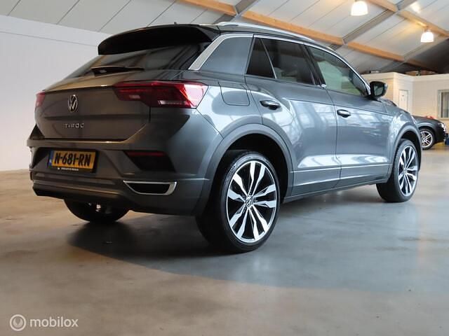 Occasion VW T-Roc Business 150 PK (110 kW) 2021 Grijs (metallic) SUV