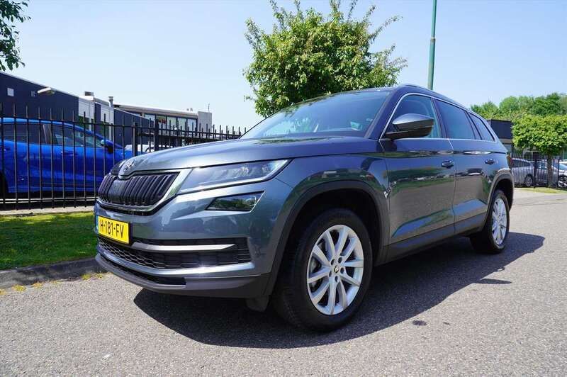 Grijs Gebruikt 2020 Skoda Kodiaq Style SUV | € 27.945 (Super prijs) - Afbeelding 1/4