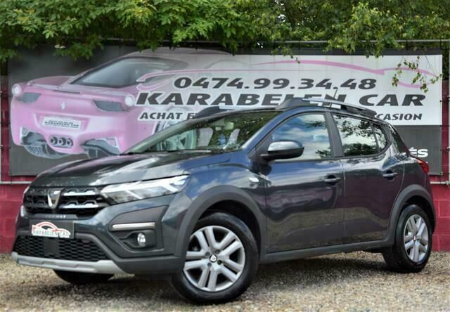 Grijs Gebruikt 2021 Dacia Sandero Stepway Hatchback | € 16.450 (Eerlijke prijs) - Afbeelding 1/4