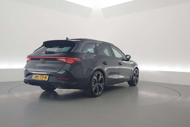 Occasion Cupra Leon VZ2 245 PK (180 kW) 2022 Zwart (metallic) Stationwagen
