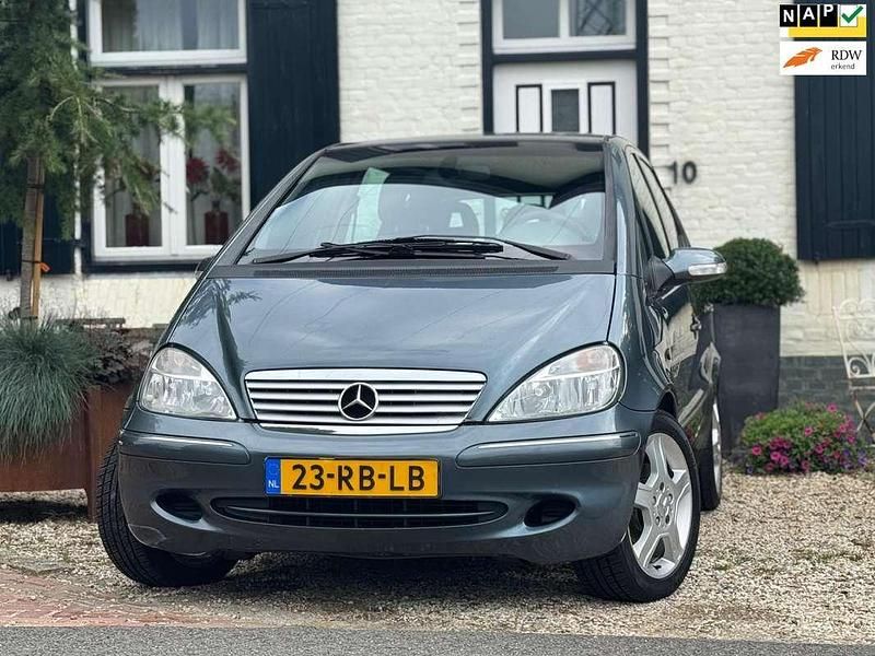 Blauw Gebruikt 2005 Mercedes A140 Avantgarde MPV | € 2.250 - Afbeelding 1/4