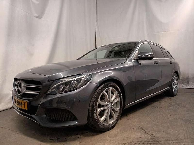 Occasion Mercedes C350e Edition 211 PK (155 kW) 2015 Grijs, metallic lak Stationwagen