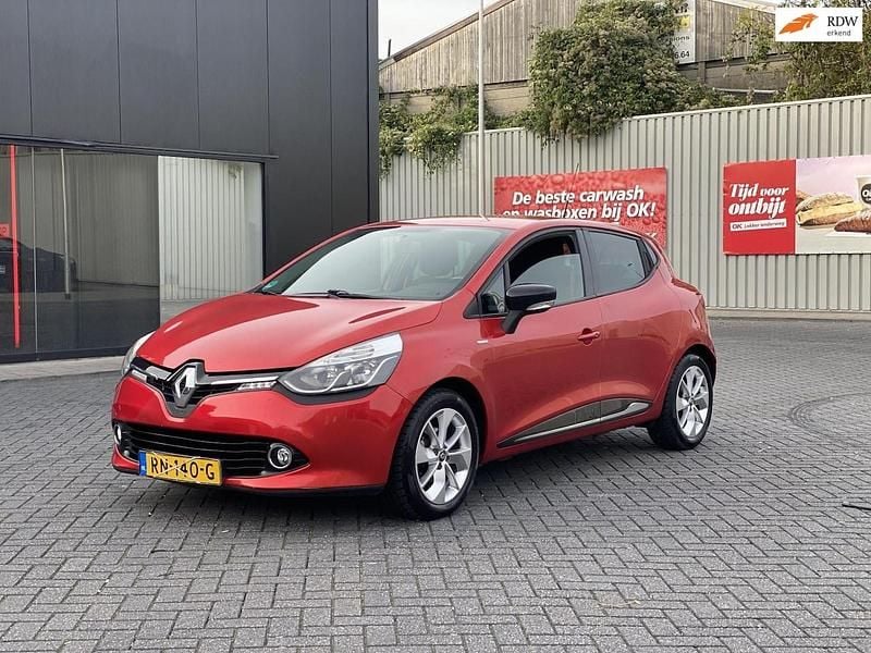 Rood Gebruikt 2016 Renault Clio IV LIMITED Hatchback | € 5.650 (Super prijs) - Afbeelding 1/4