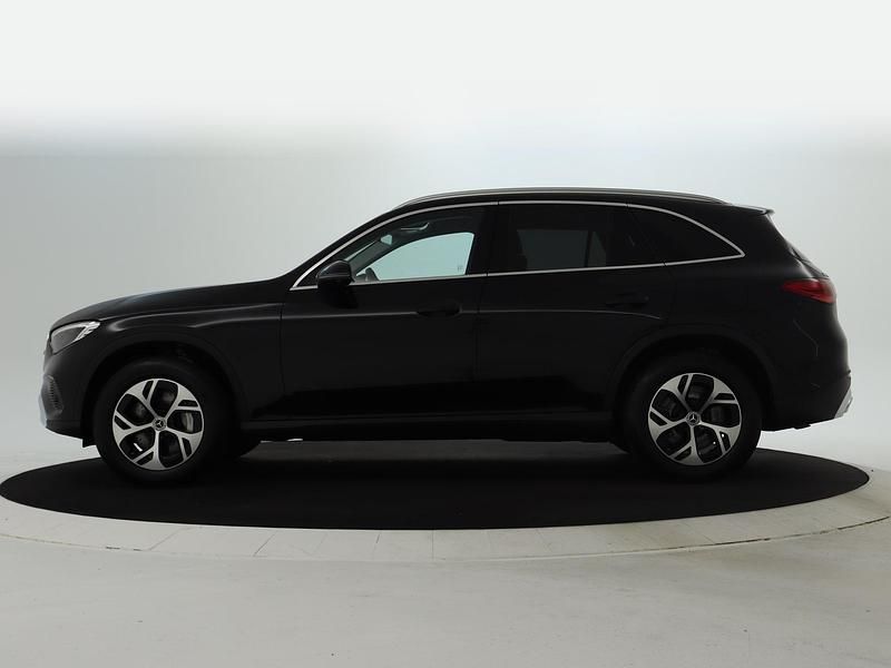 Occasion Mercedes GLC300 Luxury 313 PK (230 kW) 2024 Zwart SUV