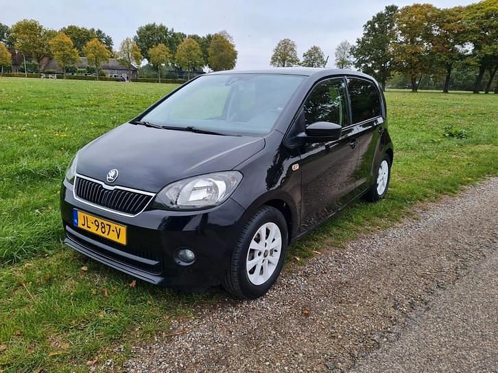 Zwart Occasion 2016 Skoda Citigo Fresh Hatchback | € 5.499 (Eerlijke prijs) - Afbeelding 1/4