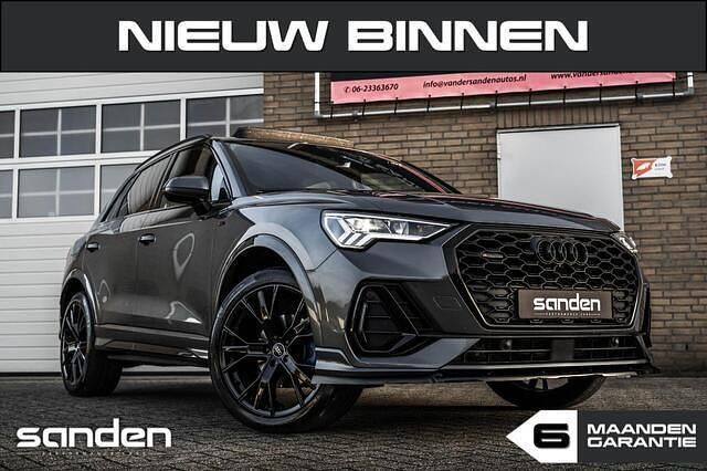 Grijs (metallic) Gebruikt 2023 Audi Q3 S-Line SUV | € 40.900 (Eerlijke prijs) - Afbeelding 1/4