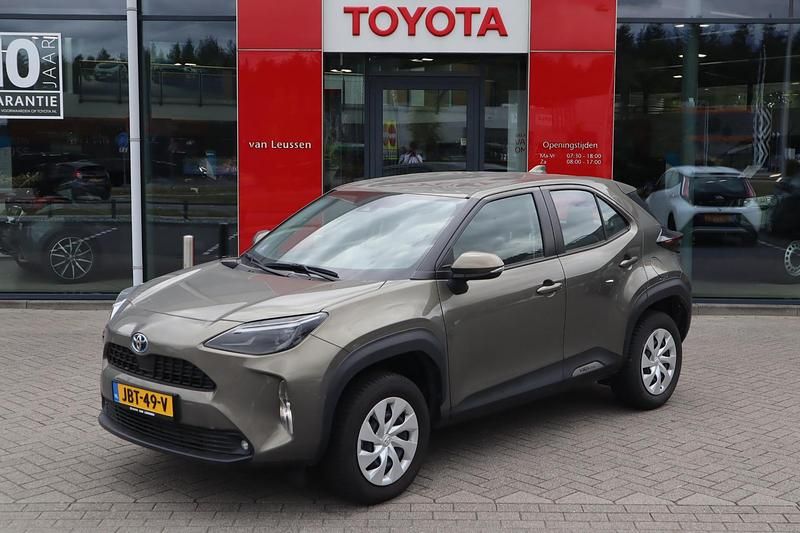 Groen Gebruikt 2024 Toyota Yaris Cross Active SUV | € 25.400 (Goede deal) - Afbeelding 1/4