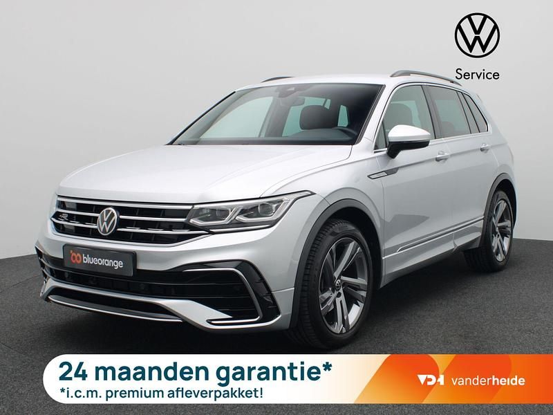 Grijs Gebruikt 2024 VW Tiguan Business SUV | € 39.900 (Super prijs) - Afbeelding 1/3