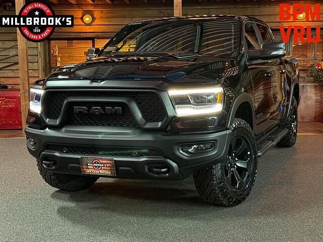 Zwart Nieuw 2024 Dodge Ram Pickup | € 79.950 (Eerlijke prijs) - Afbeelding 1/4
