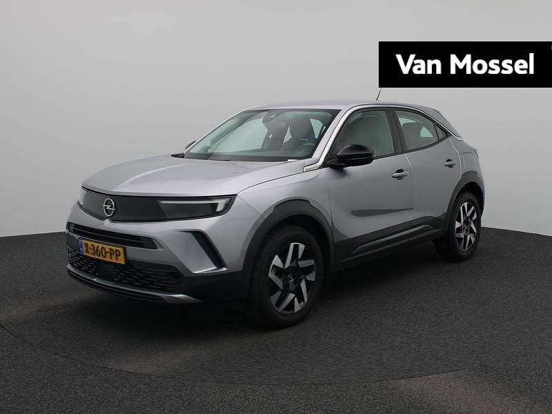 Grijs Gebruikt 2024 Opel Mokka Edition SUV | € 25.440 (Eerlijke prijs) - Afbeelding 1/4