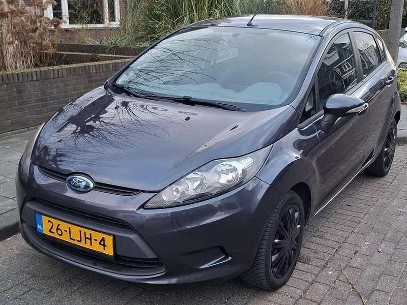 Blauw Occasion 2010 Ford Fiesta Limited Hatchback | € 4.500 (Eerlijke prijs) - Afbeelding 1/4