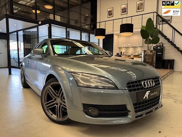 Grijs Gebruikt 2006 Audi TT Comfort Coupé | € 6.245 (Duur) - Afbeelding 1/4