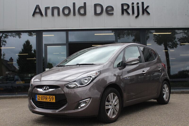 Bruin Gebruikt 2014 Hyundai ix20 MPV | € 8.950 (Eerlijke prijs) - Afbeelding 1/4