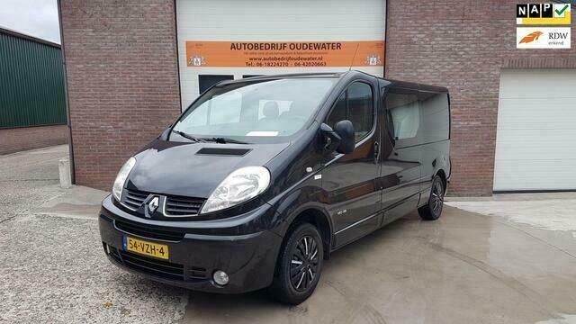 Zwart Gebruikt 2009 Renault Trafic Van | € 8.995 - Afbeelding 1/4