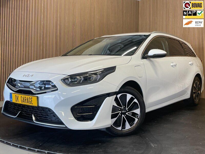 Wit Gebruikt 2022 Kia Ceed Sportswagon Stationwagen | € 20.950 (Eerlijke prijs) - Afbeelding 1/1