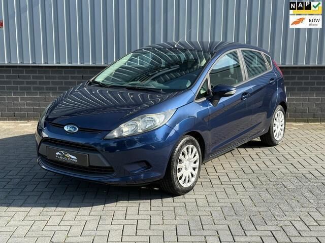Blauw Gebruikt 2010 Ford Fiesta Trend Hatchback | € 4.349 (Eerlijke prijs) - Afbeelding 1/4
