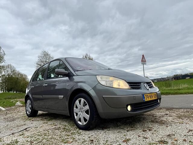 Occasion Renault Scénic II Dynamique 135 PK (99 kW) 2004 Grijs MPV