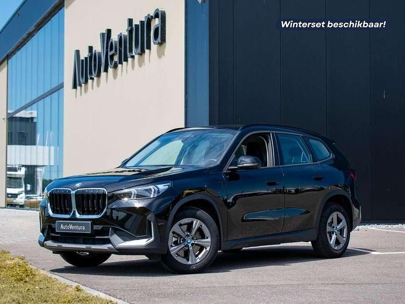 Zwart Gebruikt 2023 BMW X1 SUV | € 42.450 (Goede deal) - Afbeelding 1/4