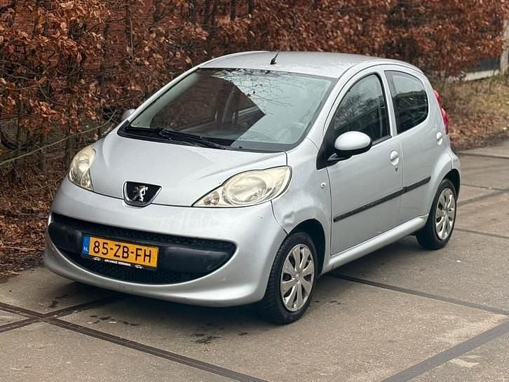 Occasion 2008 Peugeot 107 Hatchback | € 1.099 (Goede deal) - Afbeelding 1/4