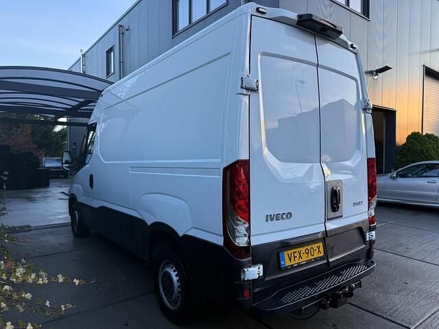 Occasion Iveco Daily 136 PK (100 kW) 2017 Wit Van