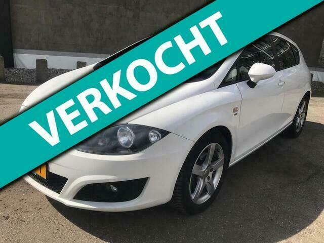 Wit Gebruikt 2011 Seat Leon Hatchback | € 5.500 (Eerlijke prijs) - Afbeelding 1/4