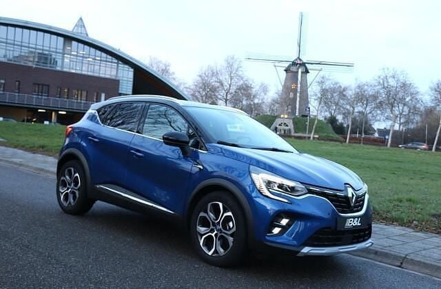 Blauw (metallic) Occasion 2020 Renault Captur Bose Edition SUV | € 22.450 (Iets duurder) - Afbeelding 1/4