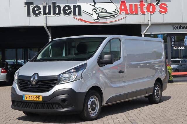 Grijs Gebruikt 2018 Renault Trafic Luxe Van | € 8.495 (Super prijs) - Afbeelding 1/4