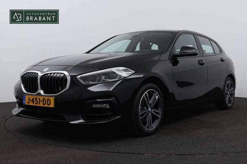 Geel Gebruikt 2020 BMW 118 Executive Hatchback | € 17.995 (Goede deal) - Afbeelding 1/4