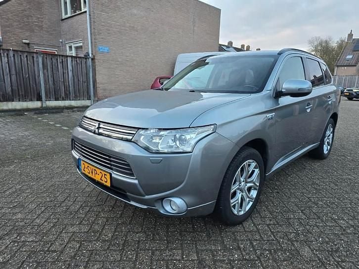 Occasion 2013 Mitsubishi Outlander SUV | € 6.499 (Goede deal) - Afbeelding 1/4
