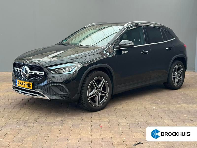 Zwart Gebruikt 2020 Mercedes GLA200 Progressive SUV | € 33.395 - Afbeelding 1/4
