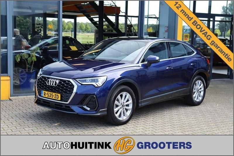 Blauw Gebruikt 2022 Audi Q3 Sportback S-Line SUV | € 42.950 (Goede deal) - Afbeelding 1/4