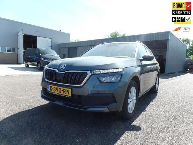 Grijs Gebruikt 2019 Skoda Kamiq Active SUV | € 16.950 (Eerlijke prijs) - Afbeelding 1/4