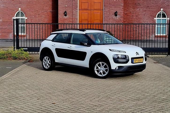 Gebruikt 2017 Citroën C4 Cactus Feel Hatchback | € 6.250 (Goede deal) - Afbeelding 1/4