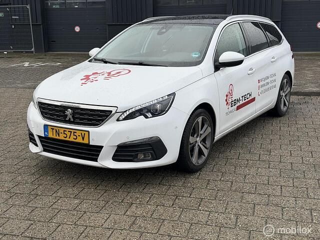 Occasion Peugeot 308 SW 110 PK (80 kW) 2018 Wit Stationwagen
