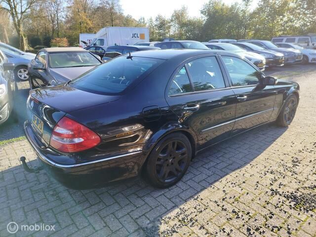 Occasion Mercedes E320 Elegance 224 PK (164 kW) 2002 Zwart Sedan