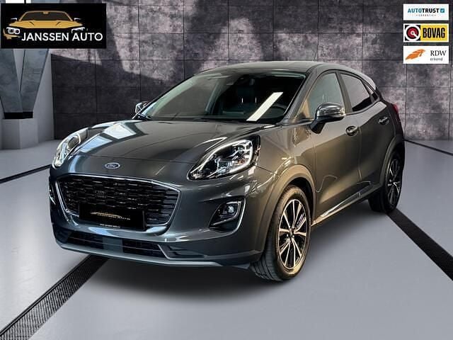 Grijs (metallic) Gebruikt 2022 Ford Puma Titanium SUV | € 18.950 (Super prijs) - Afbeelding 1/4