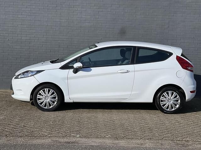 Occasion Ford Fiesta Limited 60 PK (44 kW) 2010 Wit Hatchback