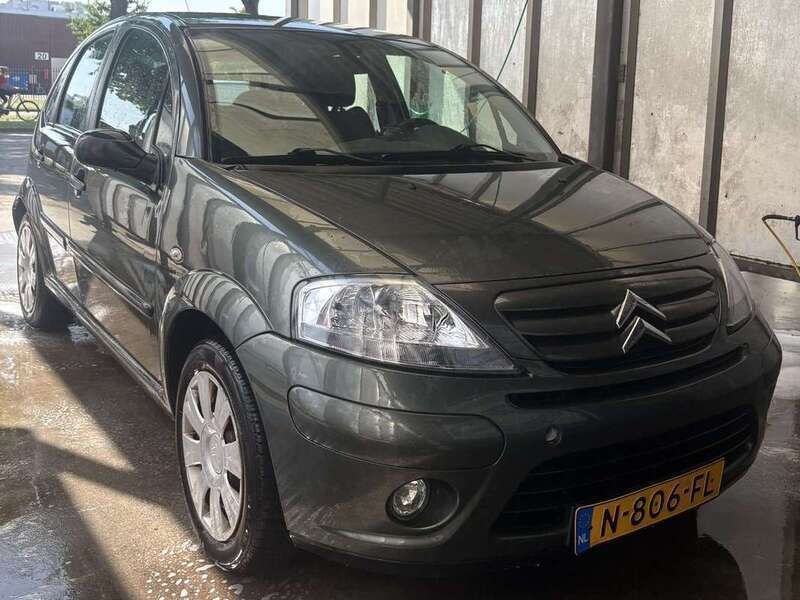 Grijs Gebruikt 2009 Citroën C3 Exclusive Hatchback | € 2.950 (Eerlijke prijs) - Afbeelding 1/4