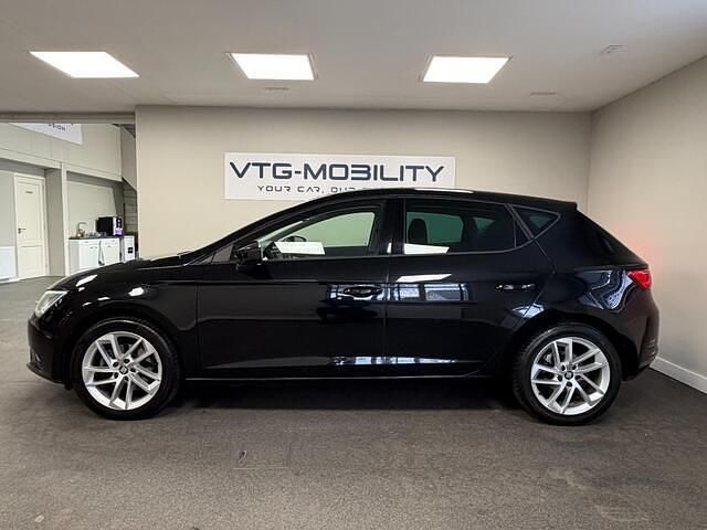 Occasion Seat Leon FR 122 PK (89 kW) 2014 Zwart (metallic) Hatchback
