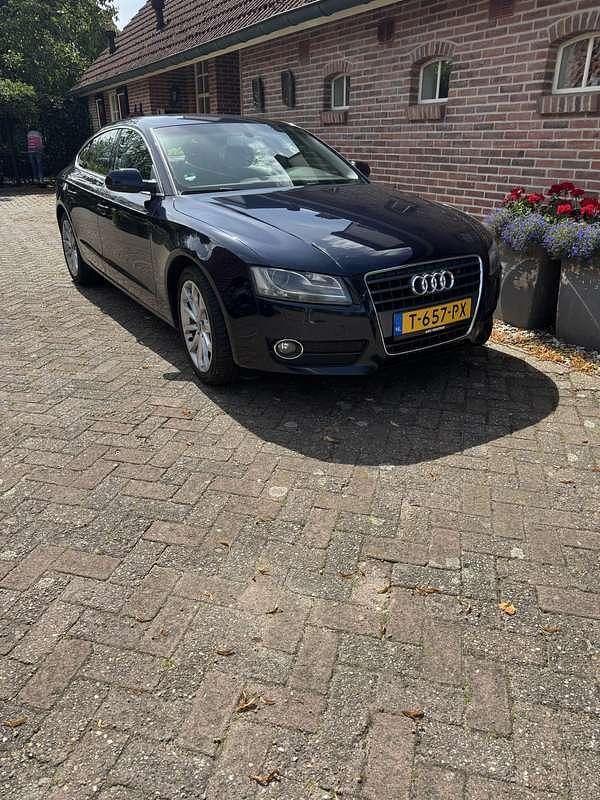Blauw Gebruikt 2011 Audi A5 Proline Coupé | € 10.000 (Super prijs) - Afbeelding 1/4