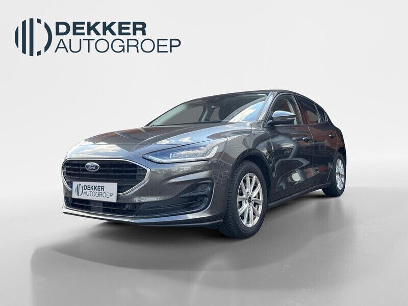 Grijs Gebruikt 2022 Ford Focus Hatchback | € 17.945 (Eerlijke prijs) - Afbeelding 1/4