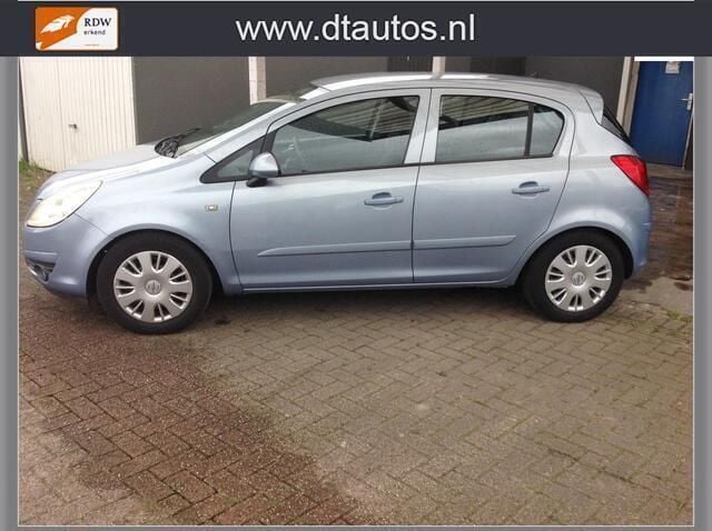 Blauw Gebruikt 2008 Opel Corsa Enjoy Hatchback | € 2.599 (Goede deal) - Afbeelding 1/4