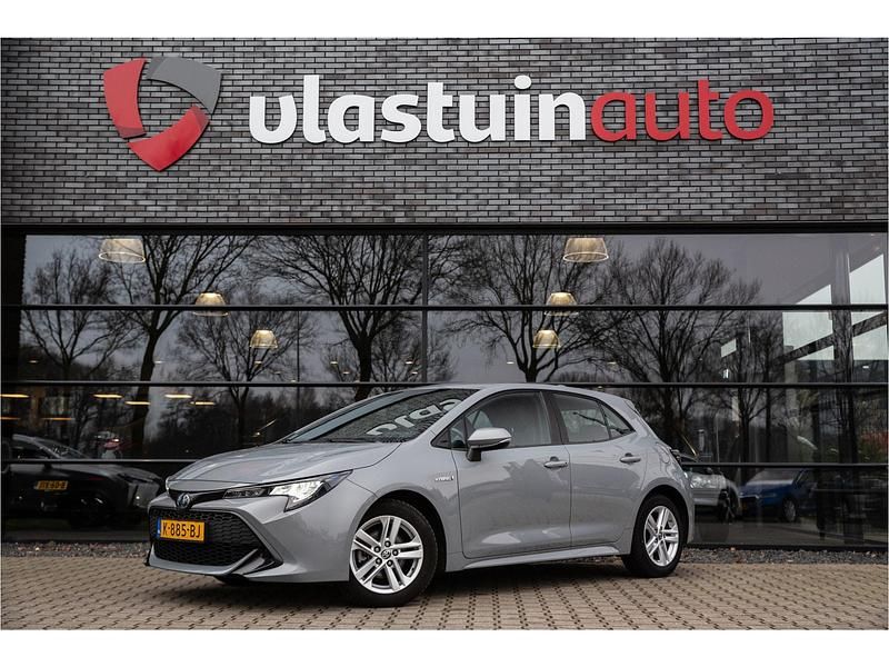 Grijs Occasion 2020 Toyota Corolla Business Edition Hatchback | € 18.799 (Eerlijke prijs) - Afbeelding 1/4