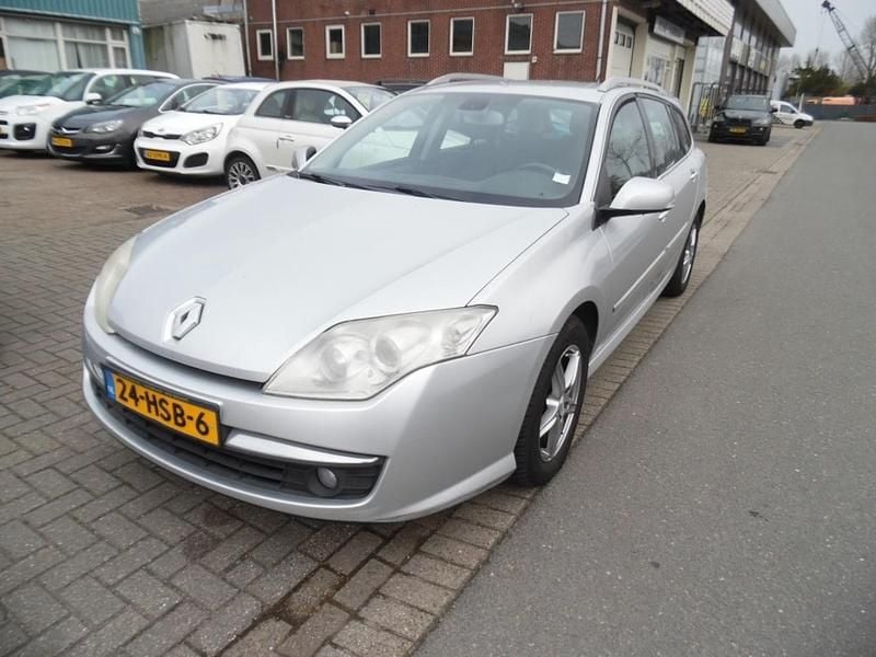 Occasion Renault Laguna III Dynamique 150 PK (110 kW) 2009 Grijs (metallic) Stationwagen