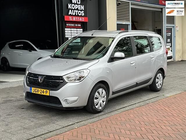 Grijs Gebruikt 2018 Dacia Lodgy Lauréate MPV | € 7.950 (Eerlijke prijs) - Afbeelding 1/4