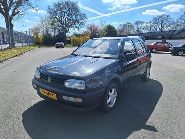 Zwart Gebruikt 1994 VW Golf III Hatchback | € 990 - Afbeelding 1/4