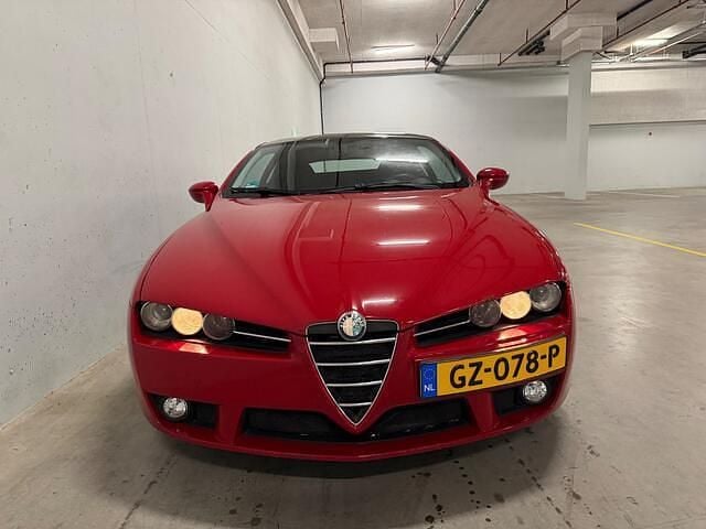 Occasion Alfa Romeo Brera 185 PK (136 kW) 2006 Rood (metallic) Coupé