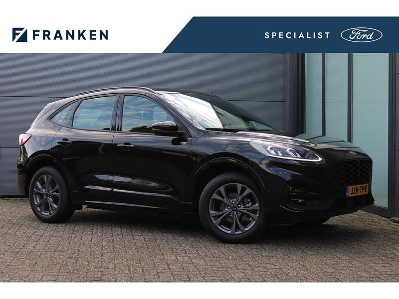 Zwart, metallic lak Gebruikt 2024 Ford Kuga ST-Line SUV | € 32.800 (Goede deal) - Afbeelding 1/4