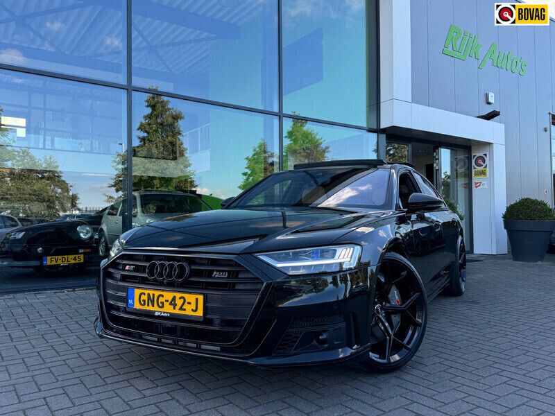 Zwart, metallic lak Gebruikt 2021 Audi S8 Design Sedan | € 99.945 - Afbeelding 1/4