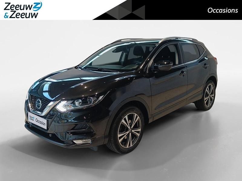Zwart Gebruikt 2020 Nissan Qashqai N-Motion SUV | € 18.945 (Eerlijke prijs) - Afbeelding 1/4